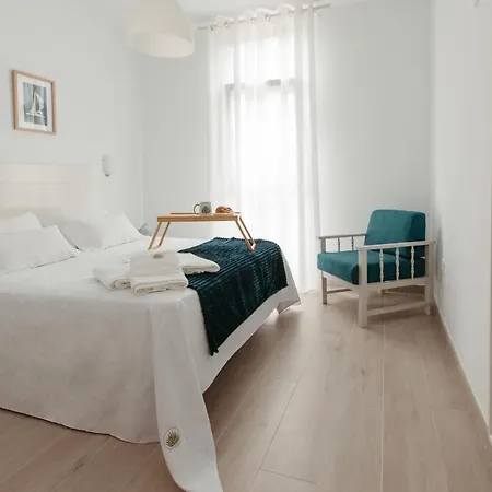 Modern And Spacious With Terrace And Swimming Pool Apartment Arona (Tenerife)